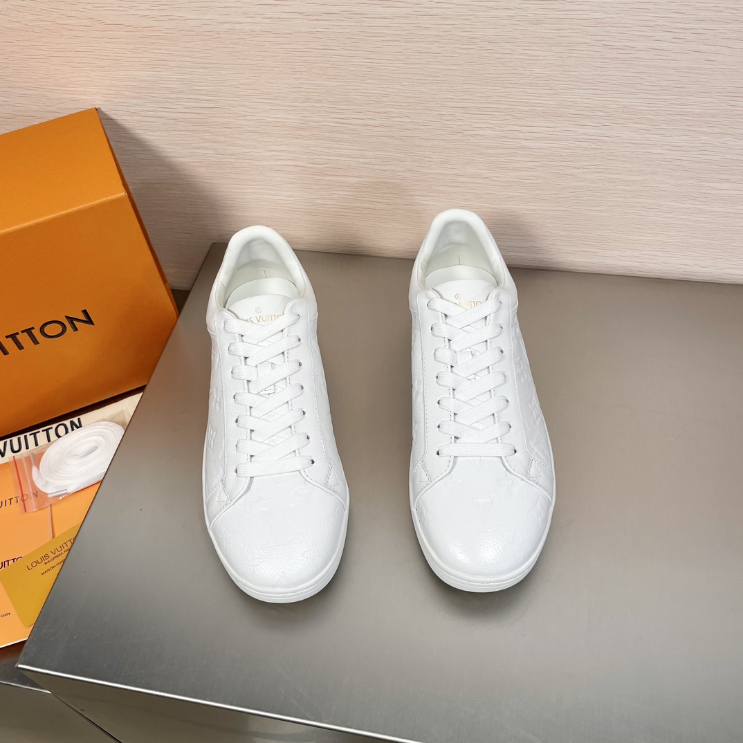 L0vis Vvtt0n Luxembourg Sneaker White For Women