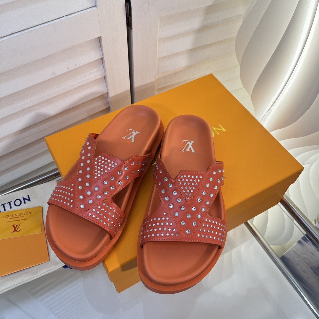 L0vis Vvtt0n Oasis Mule LV Red For Women