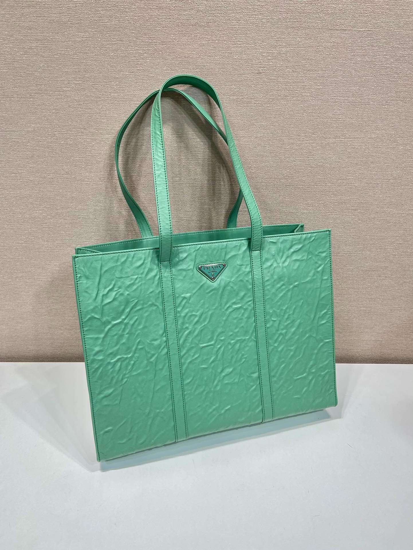 Pra*a Large Antique Nappa Tote Grey/Green For Women 15.3in/39cm 1BG460_UVL_F0480_V_OOO