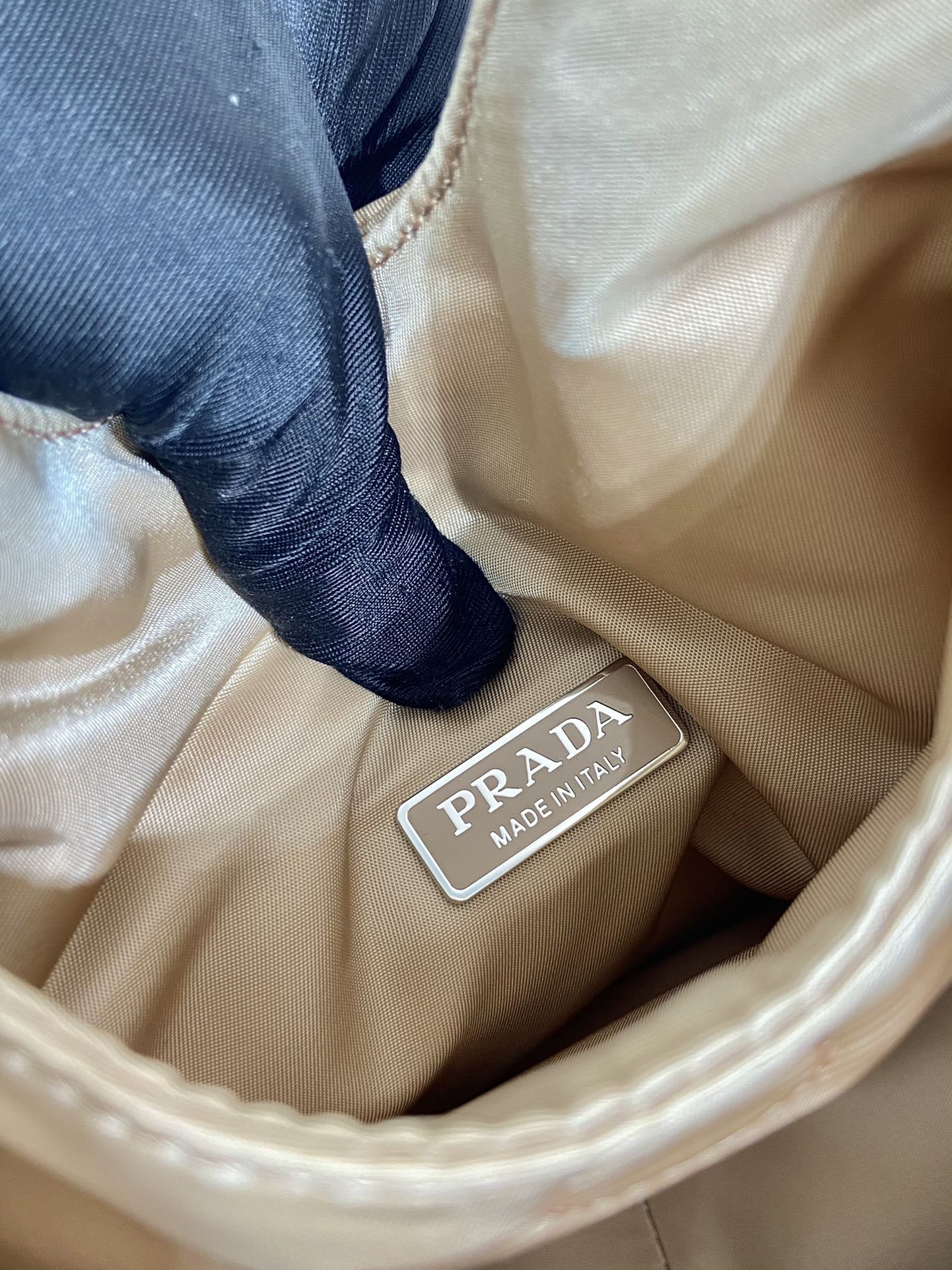 Pra*a Soft Padded Re-Nylon Mini-Bag White/Pink/Beige For Women 7.1in/18cm 1BA359_RCCJ_F0009_V_OVM
