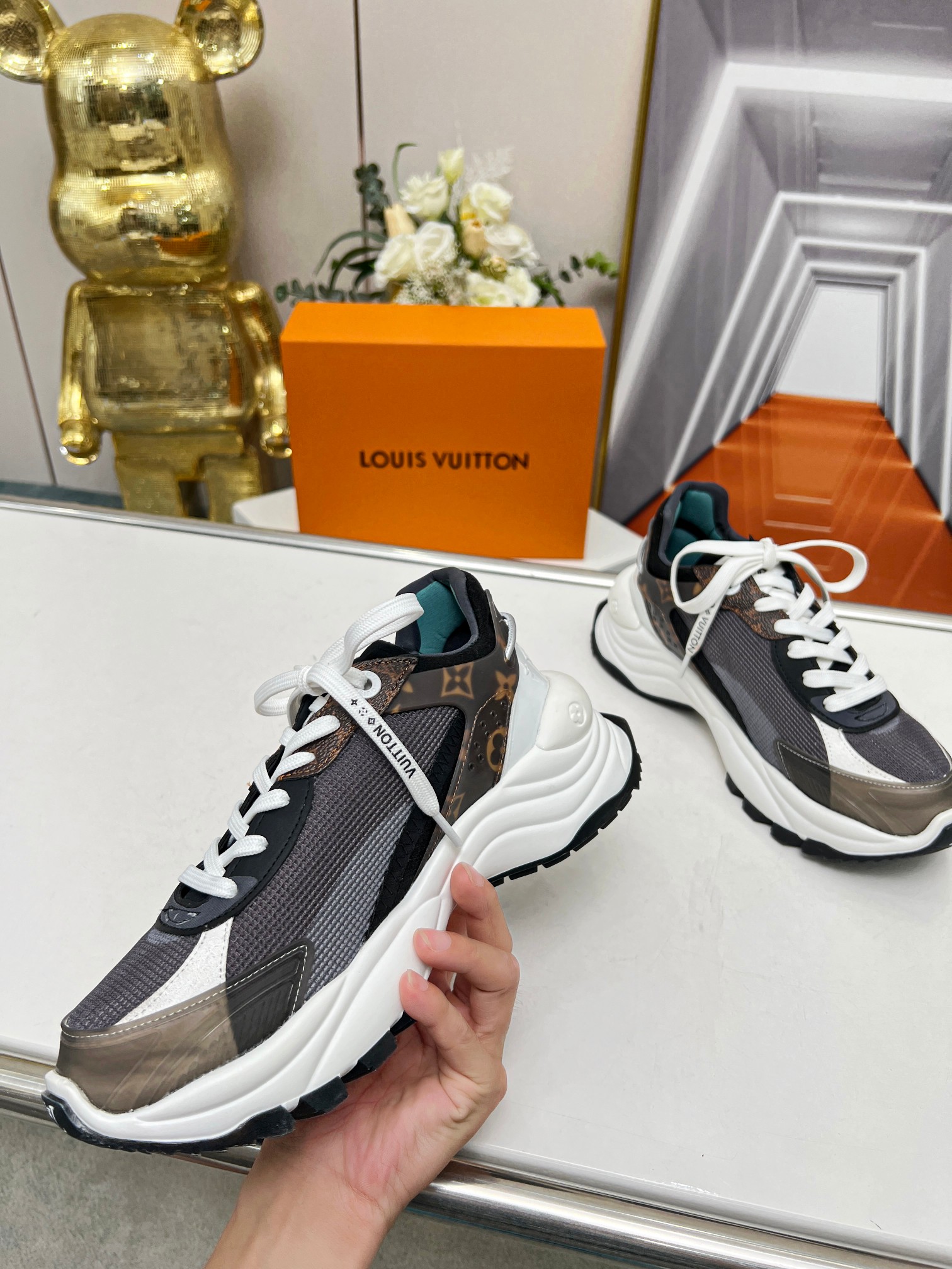 L0vis Vvtt0n Run 55 Sneaker Black For Women 1AAP5L