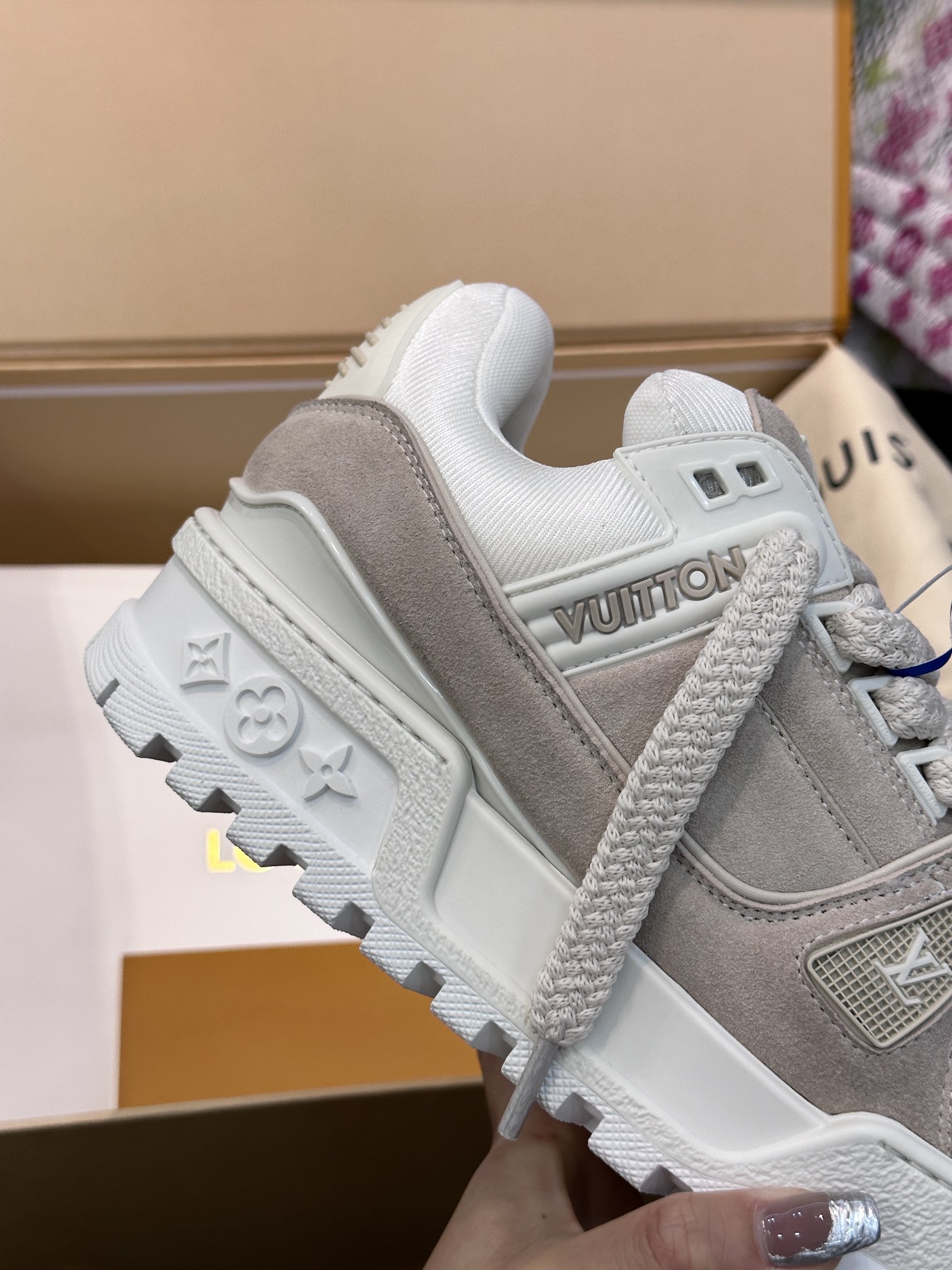 L0vis Vvtt0n Trainer Maxi Sneaker LV Grey For Women