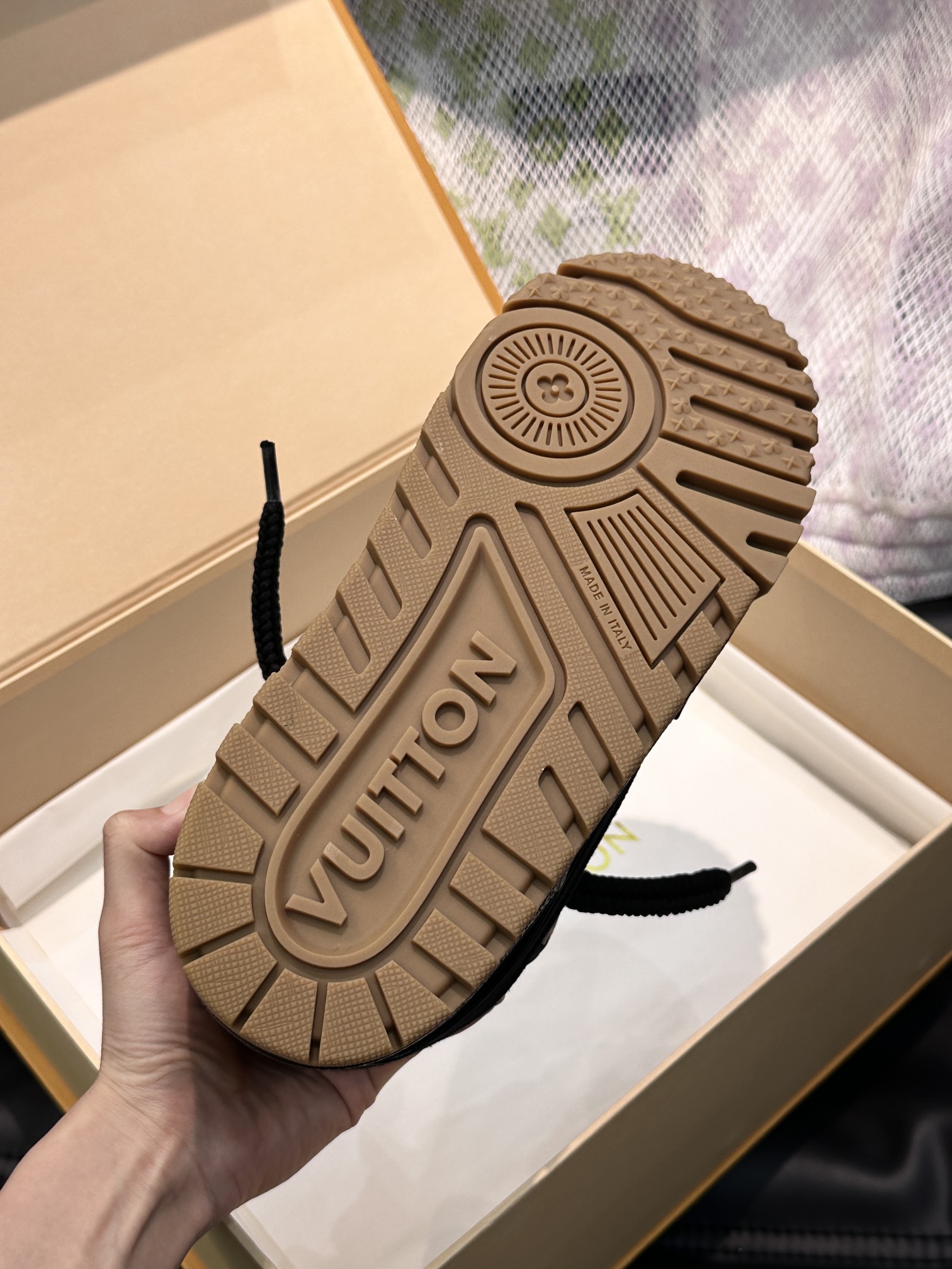 L0vis Vvtt0n Trainer Maxi Sneaker LV Black For Women