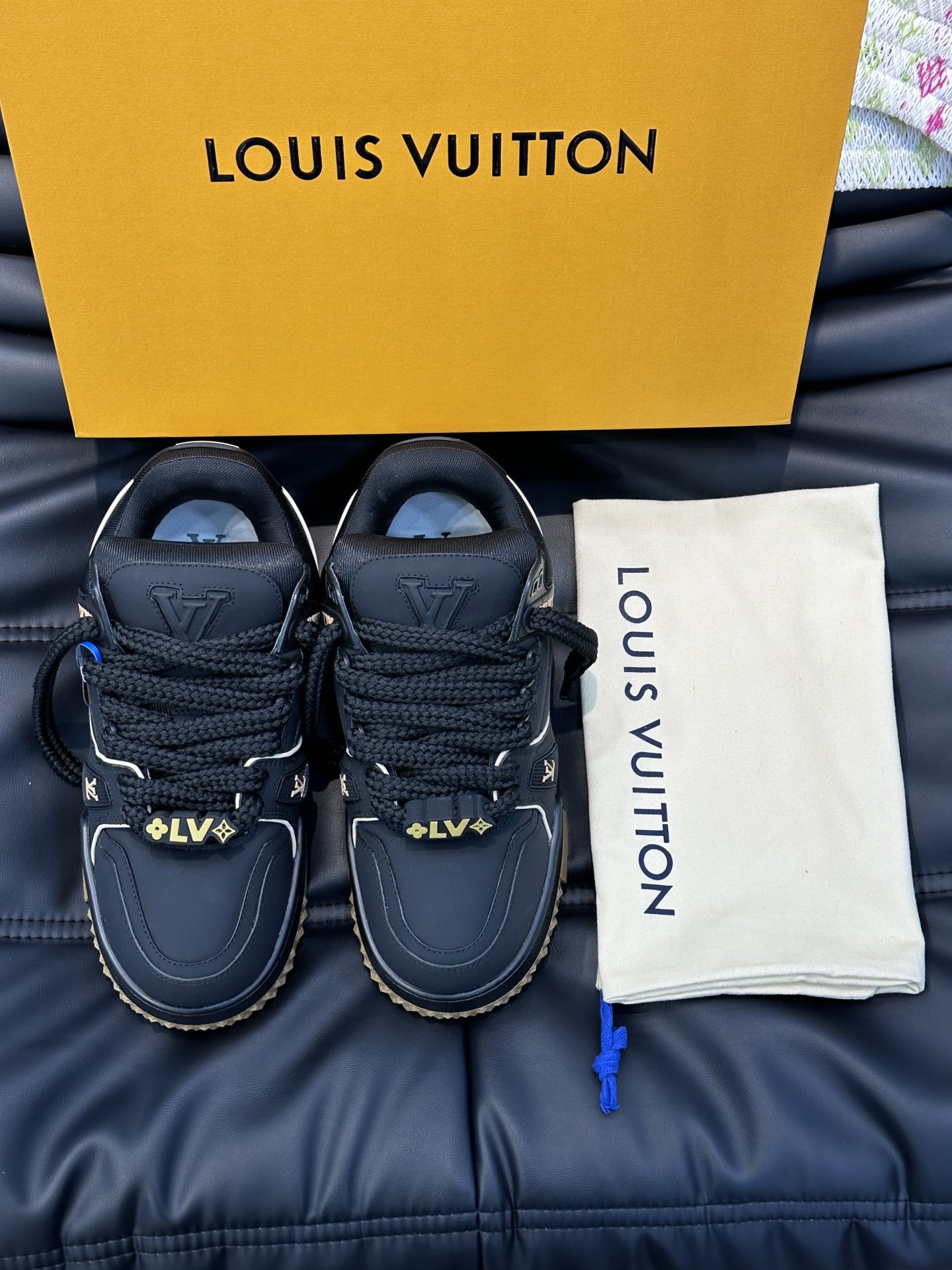 L0vis Vvtt0n Trainer Maxi Sneaker LV Black For Women