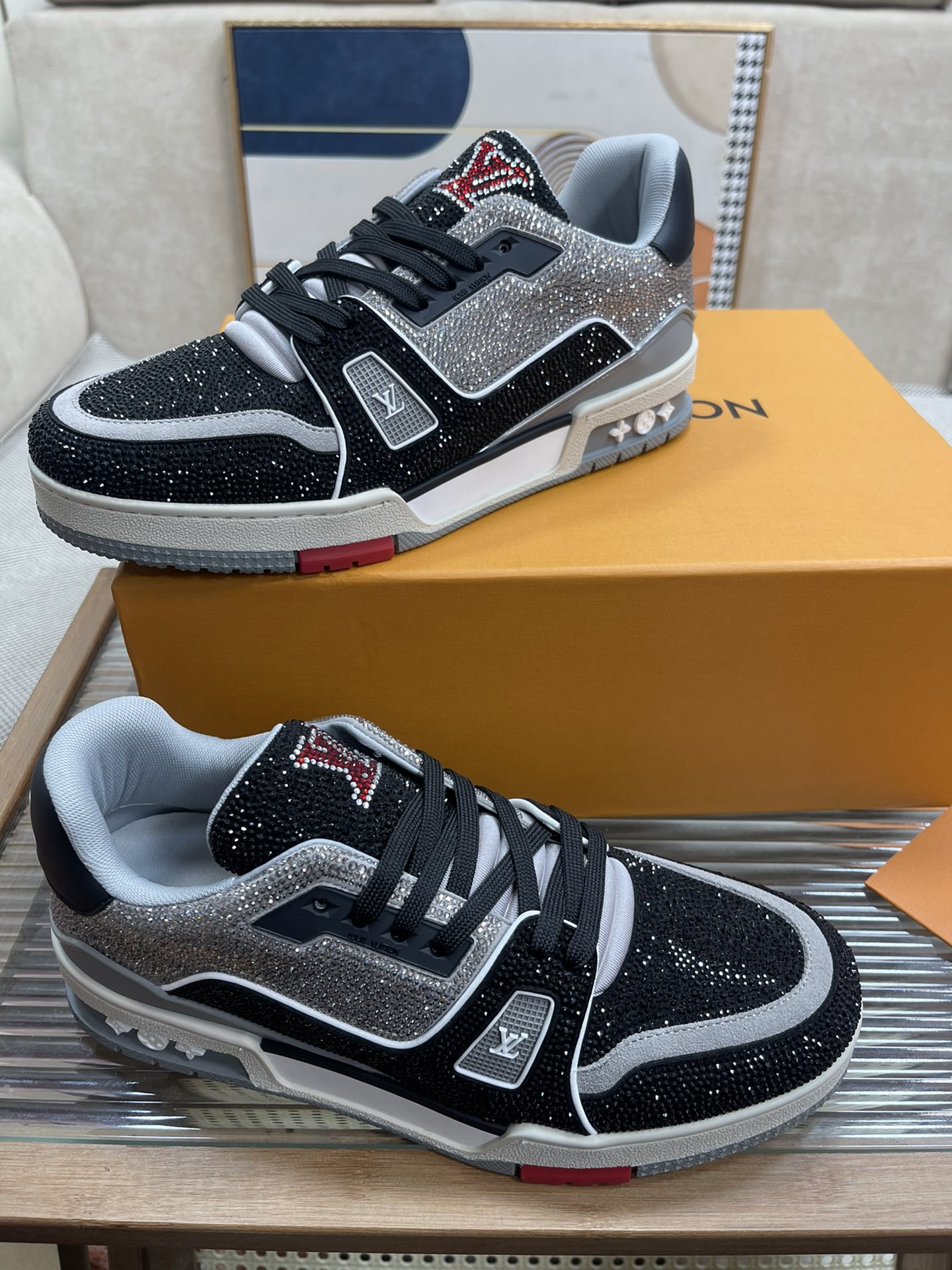 L0vis Vvtt0n Trainer Sneaker LV Black/Silver For Women
