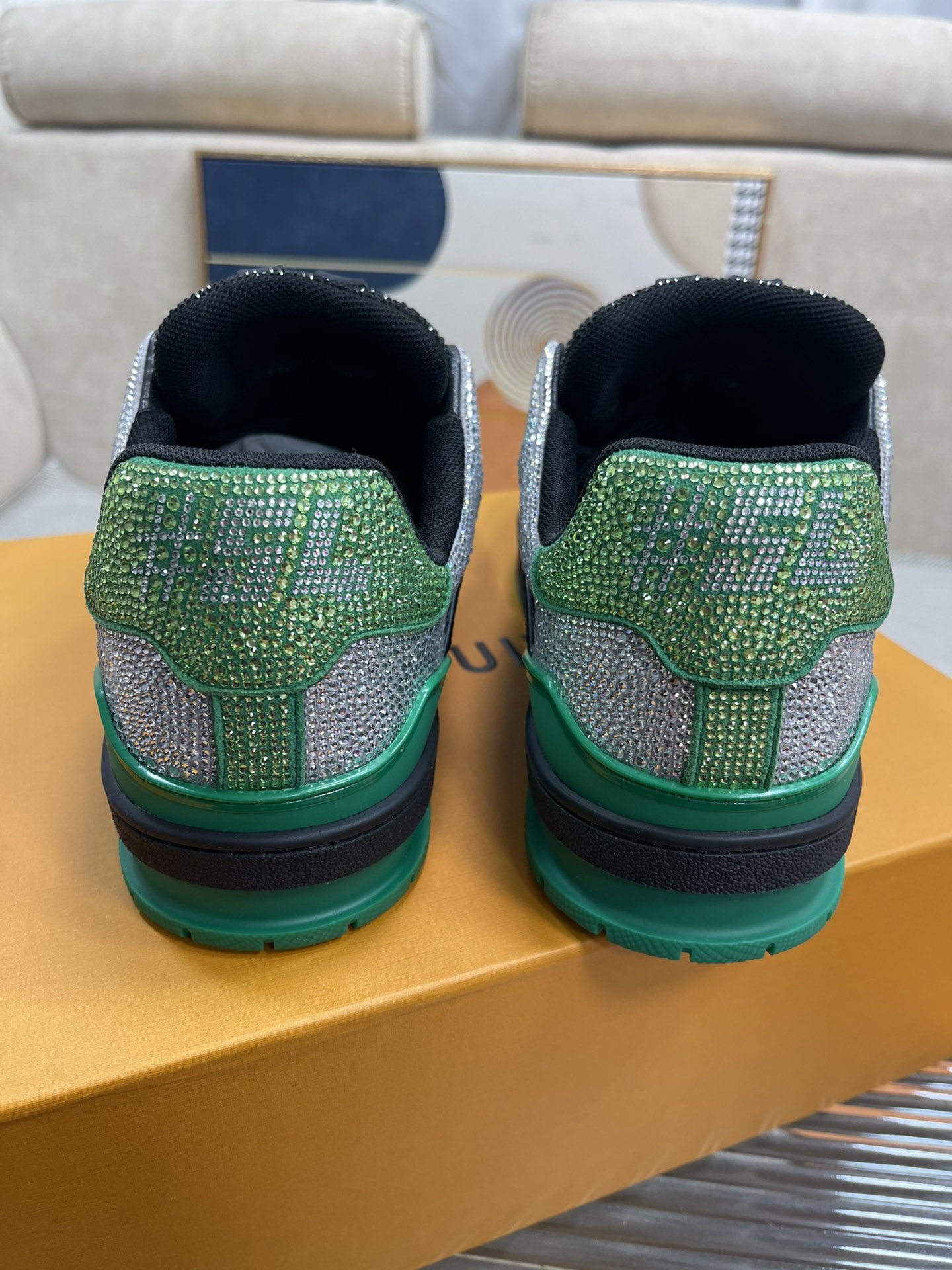 L0vis Vvtt0n Trainer Sneaker LV Black For Women