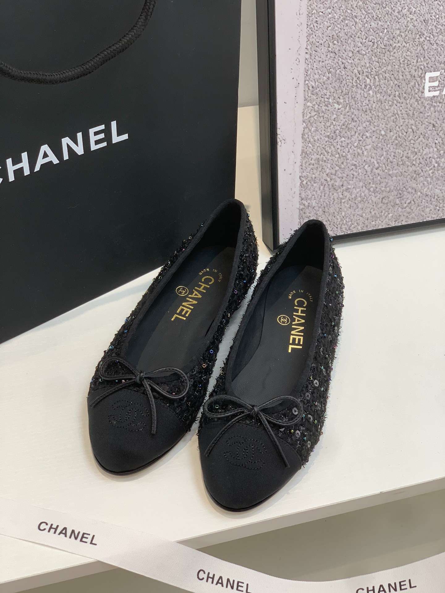 Ch**el Ballet Flats Black For Women