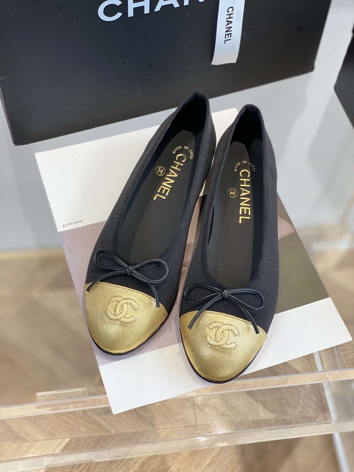 Ch**el Ballet Flats Black For Women