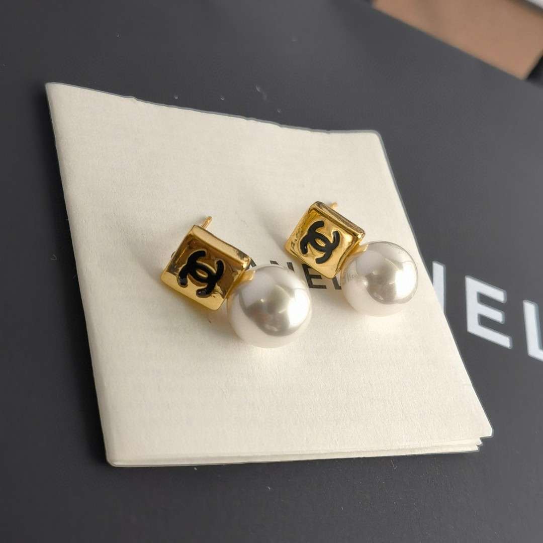 Ch**el Square Small Stud Earrings Gold For Women