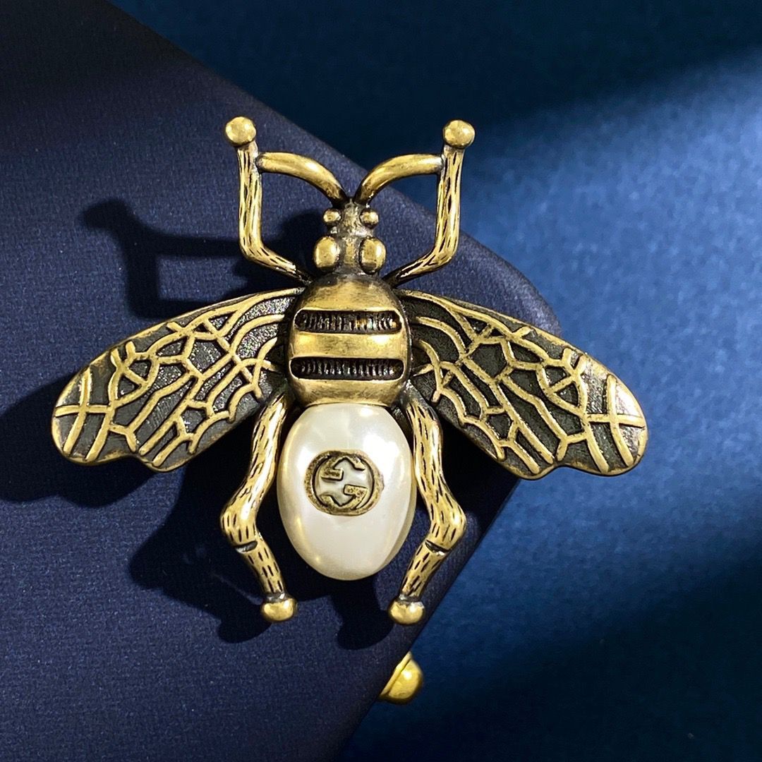 Gvc*1 Pearl Red D1am0nd Bee Brooch Gold For Women
