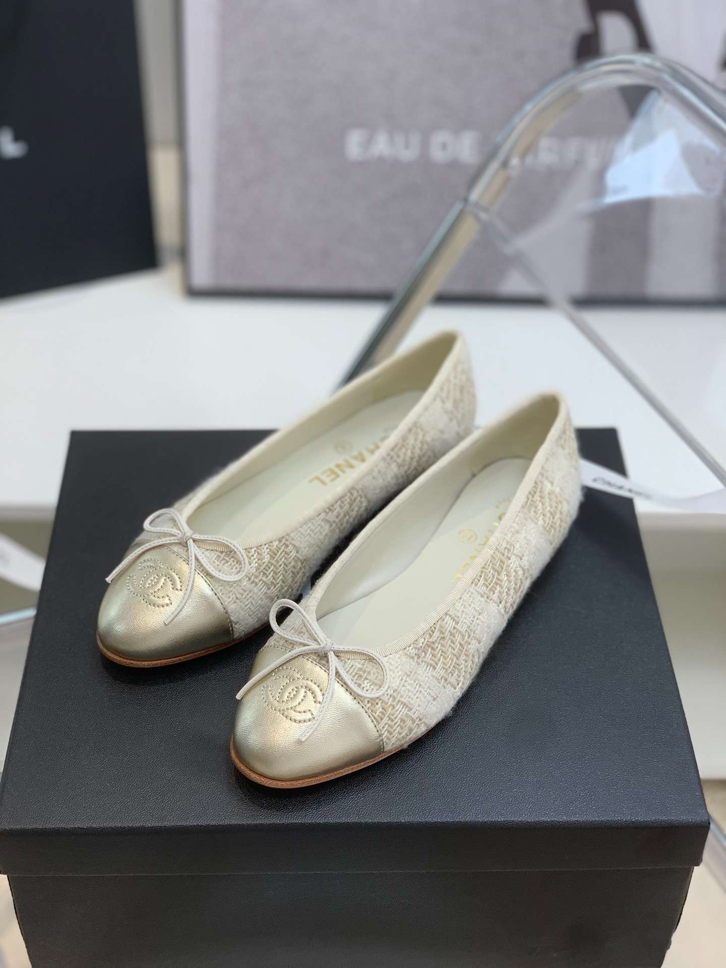 Ch**el Ballet Flats Multicolor For Women