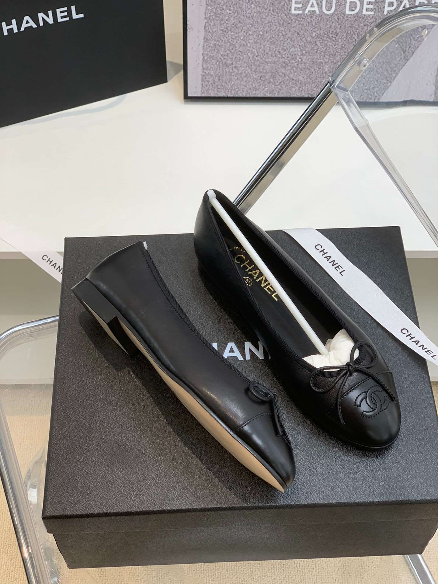 Ch**el Ballet Flats Black For Women