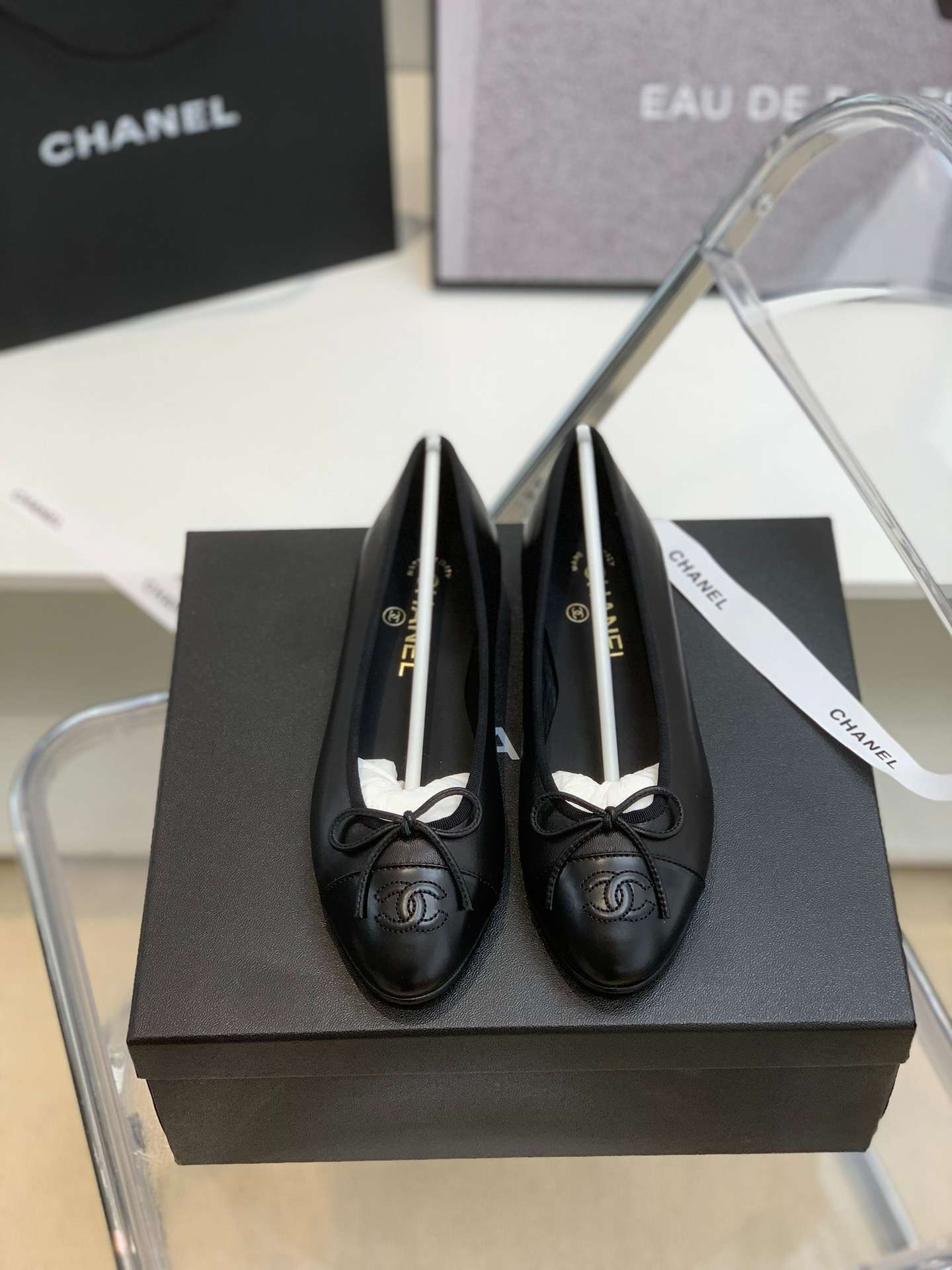 Ch**el Ballet Flats Black For Women