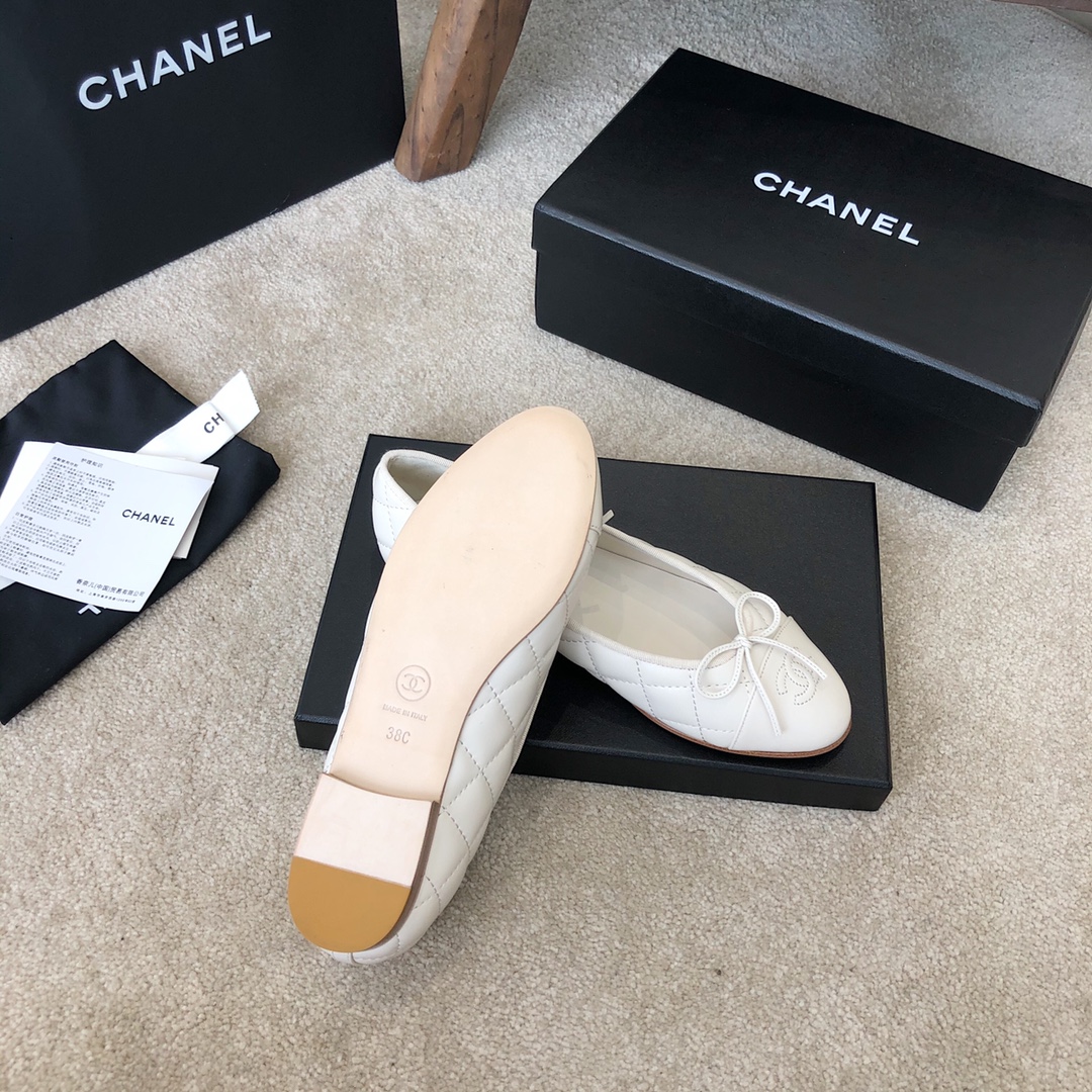 Ch**el Ballet Flats White For Women
