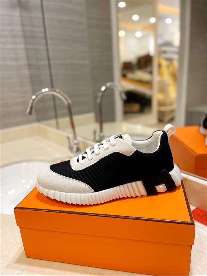 H**me5 Bouncing Sneaker Black For Women