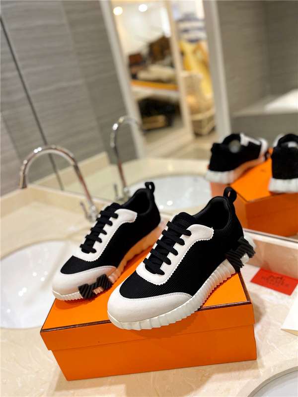 H**me5 Bouncing Sneaker Black For Women