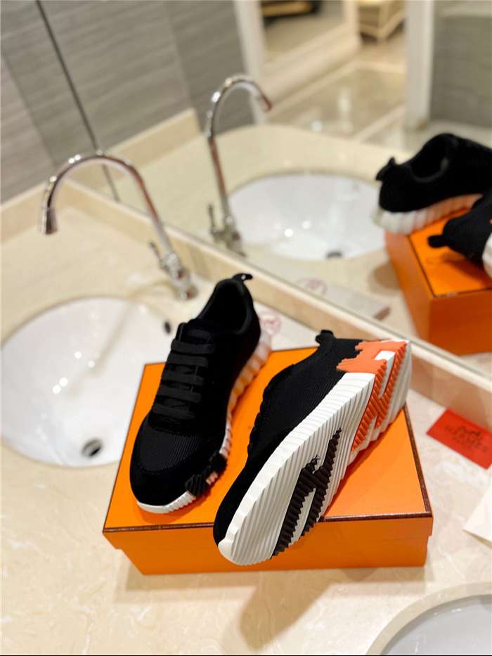 H**me5 Bouncing Sneaker Black For Women