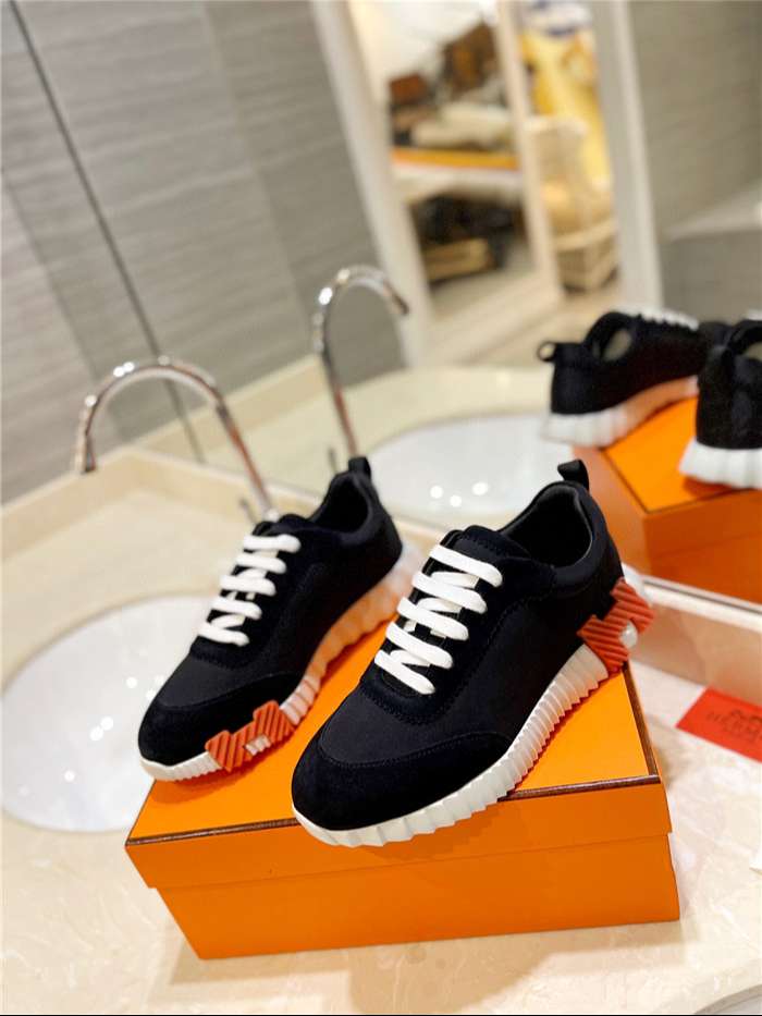 H**me5 Bouncing Sneaker Black For Women