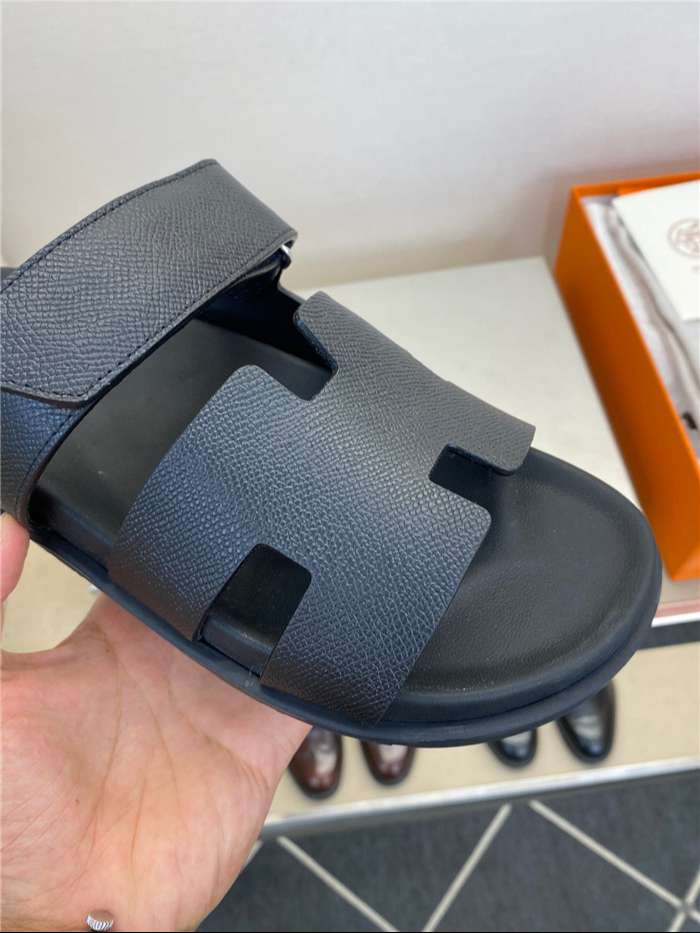 H**me5 Chypre Sandal Black For Women
