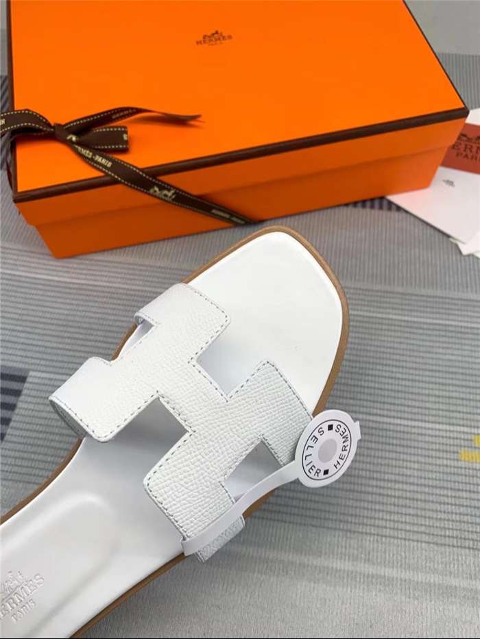 H**me5 Oran Sandal White For Women
