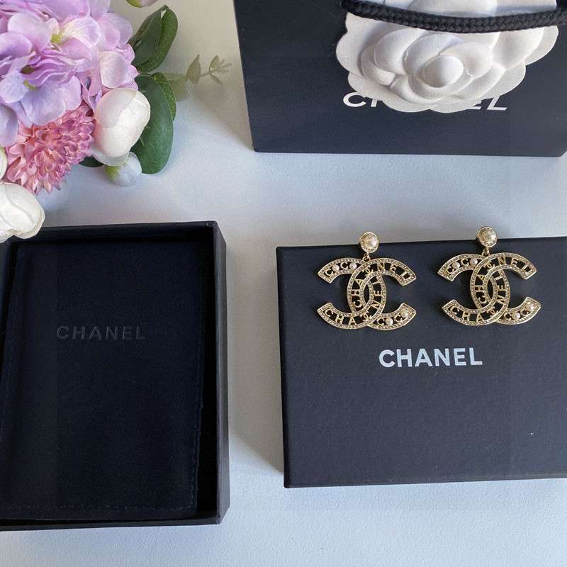 Ch**el CC Letter Earrings Gold For Women