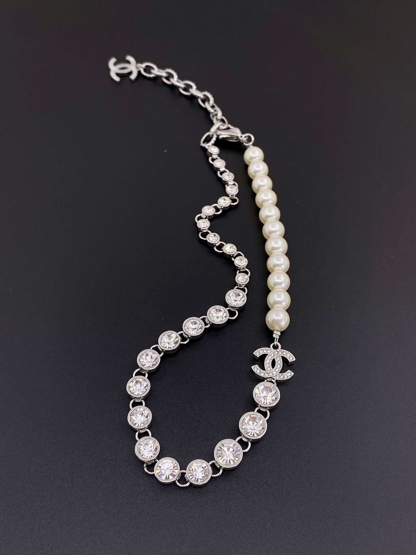 Ch**el Chain Pearl Necklace White For Women