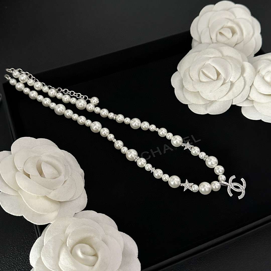 Ch**el Choker Pearl Necklace White For Women