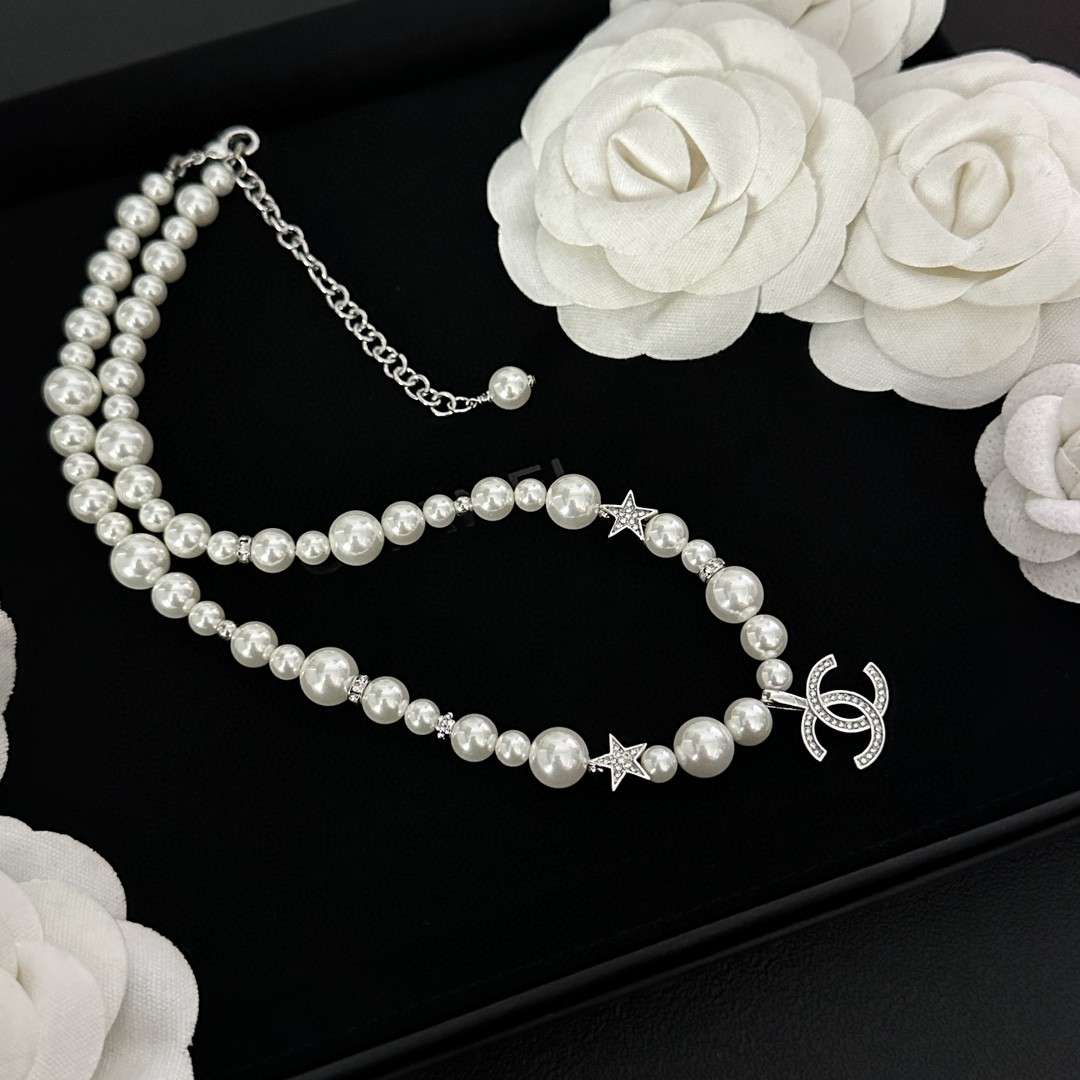 Ch**el Choker Pearl Necklace White For Women