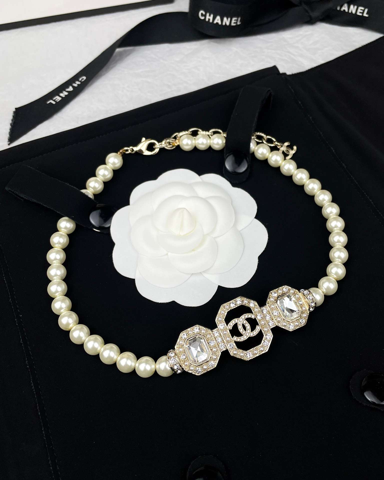 Ch**el Geometric Square Pearl Necklace White For Women