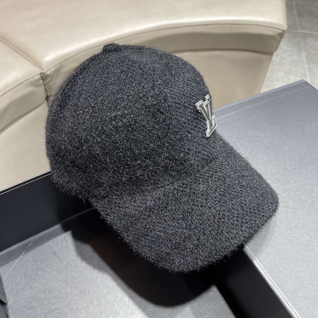 L0vis Vvtt0n Corduroy Cap Black For Women