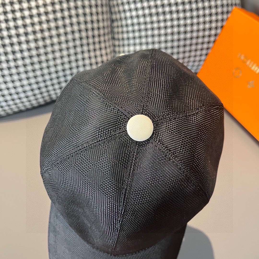 L0vis Vvtt0n Epi Monogram Cap Black For Men