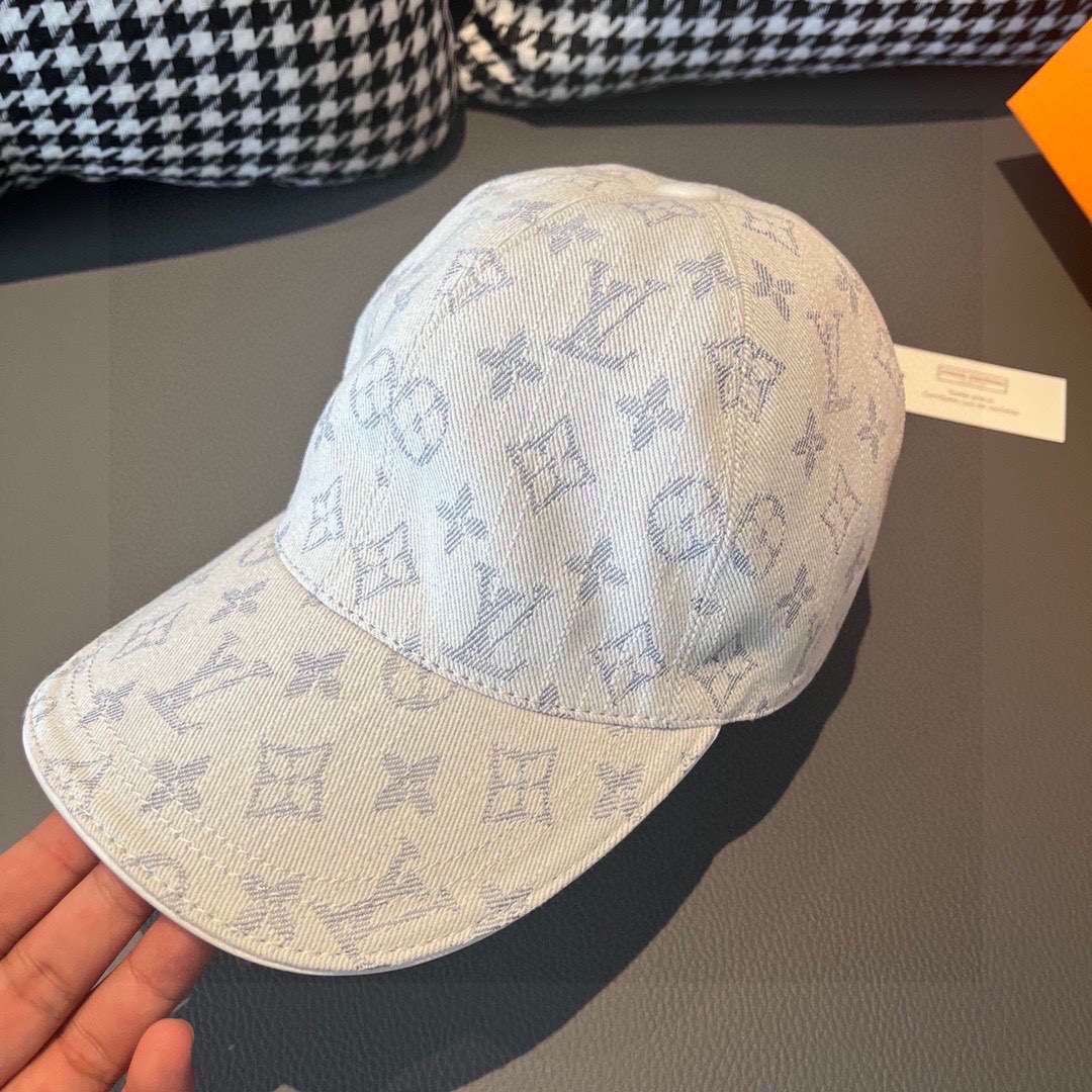 L0vis Vvtt0n Epi Monogram Cap White For Men