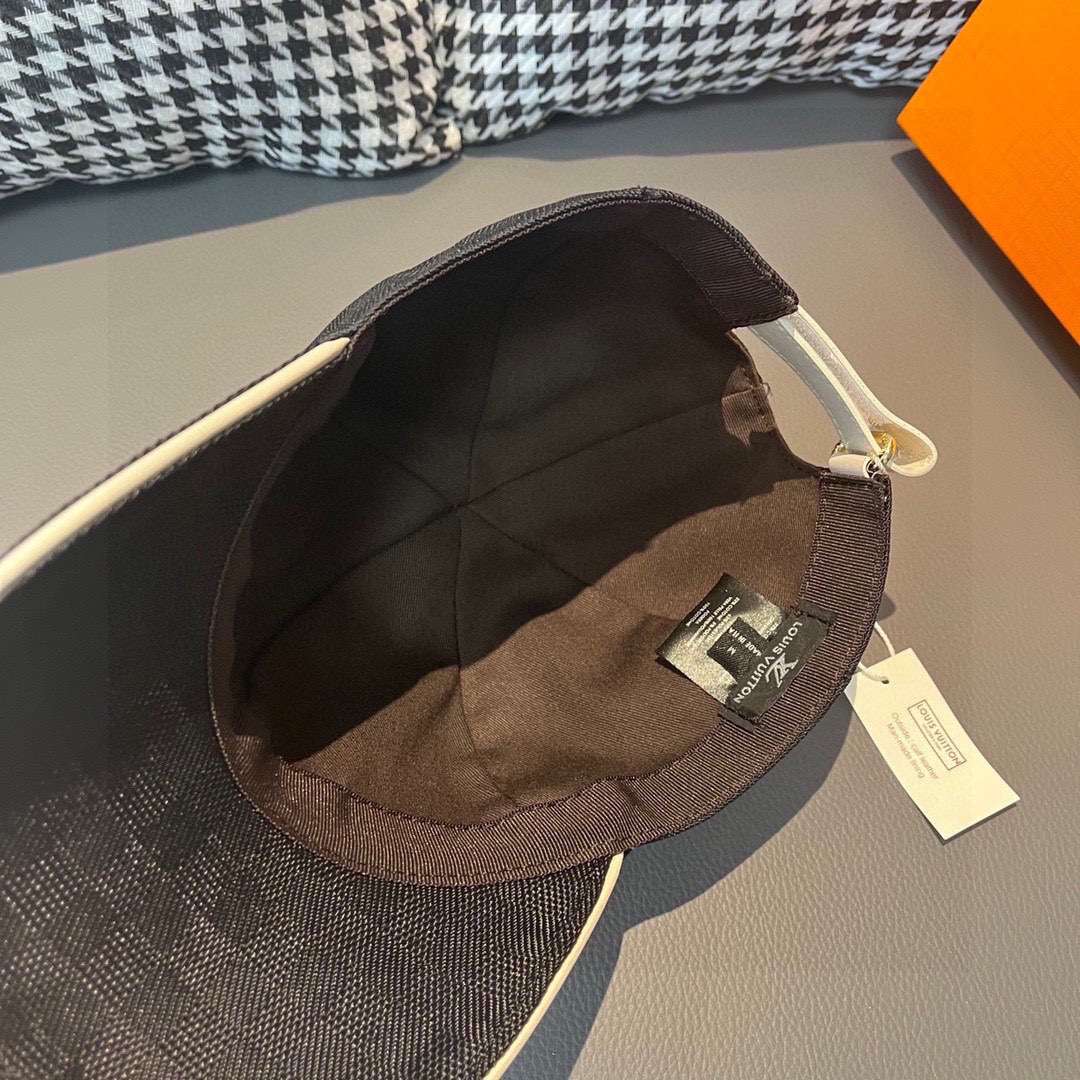 L0vis Vvtt0n Epi Monogram Cap Black For Men
