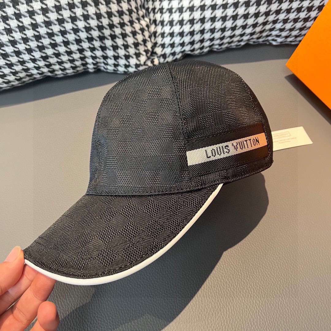 L0vis Vvtt0n Epi Monogram Cap Black For Men