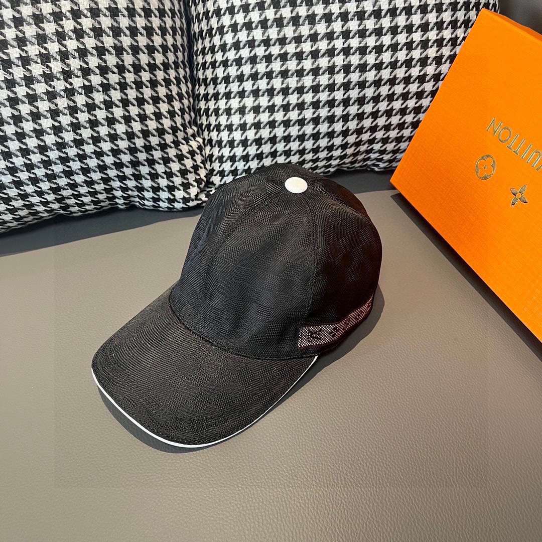 L0vis Vvtt0n Epi Monogram Cap Black For Men