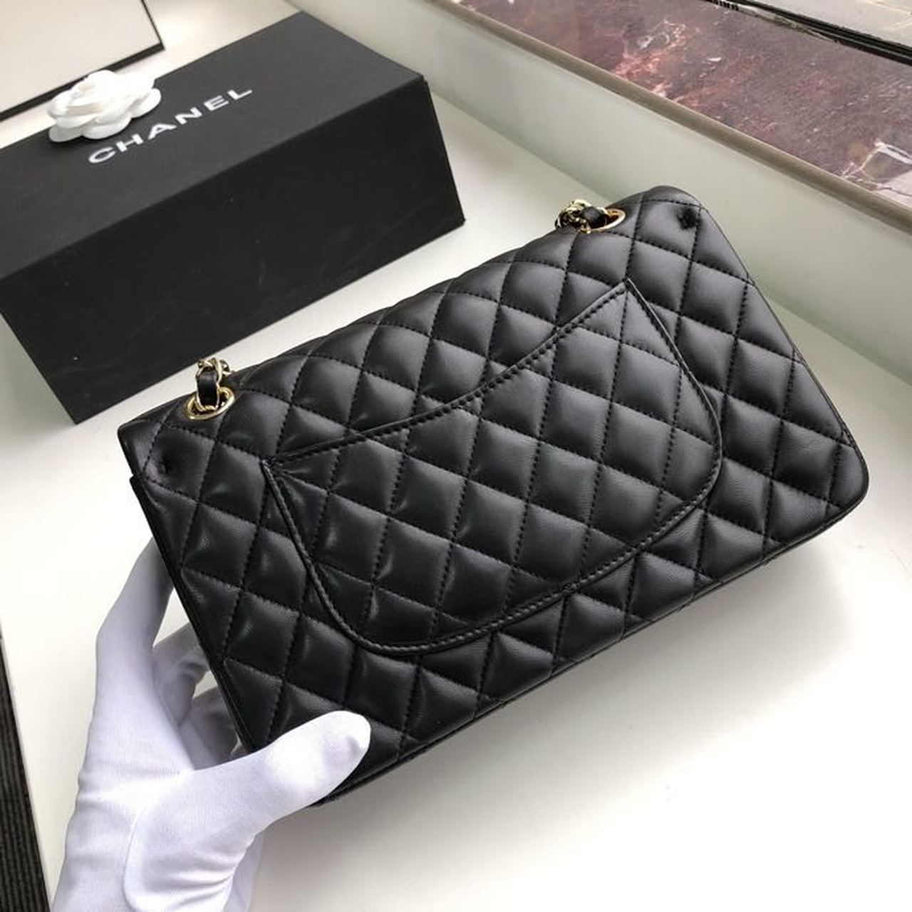 Ch**el Classic Handbag Gold Toned Hardware Black For Women, Women’s Bags, Shoulder And Crossbody Bags 10in/25.5cm A01112