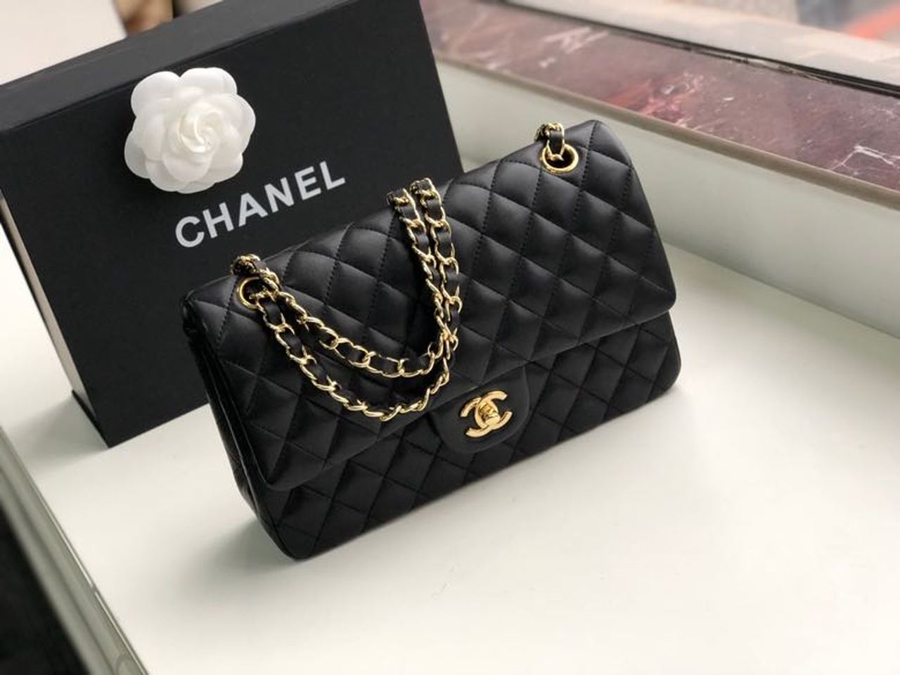Ch**el Classic Handbag Gold Toned Hardware Black For Women, Women’s Bags, Shoulder And Crossbody Bags 10in/25.5cm A01112
