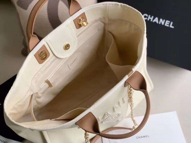 Ch**el Large Deauville Pearl Tote Bag White For Women 15in/38cm A66941