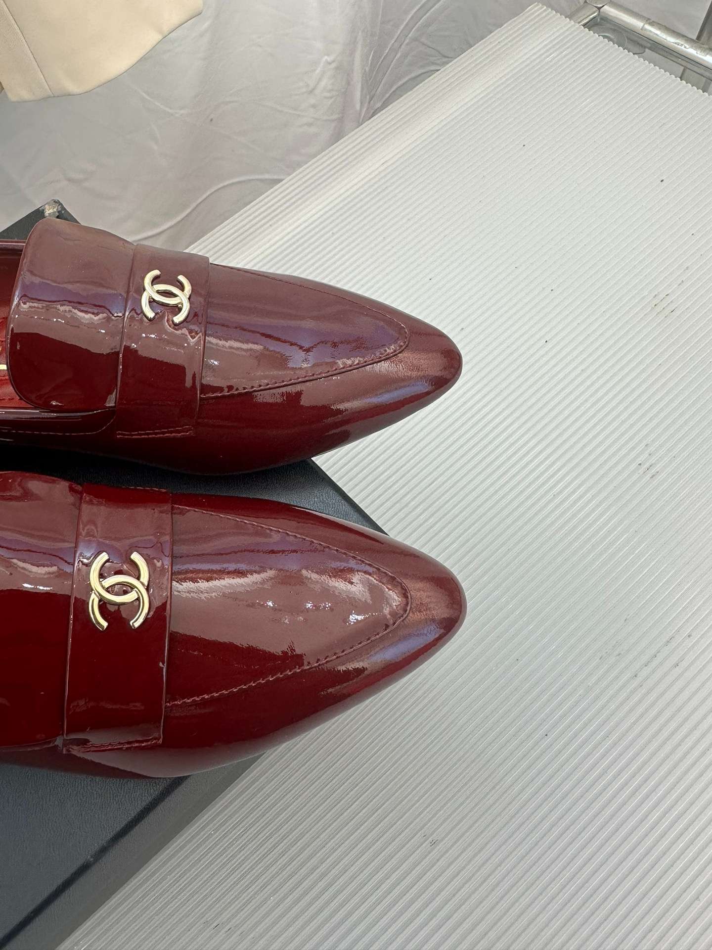 Ch**el Goddess Loafers Burgundy For Women