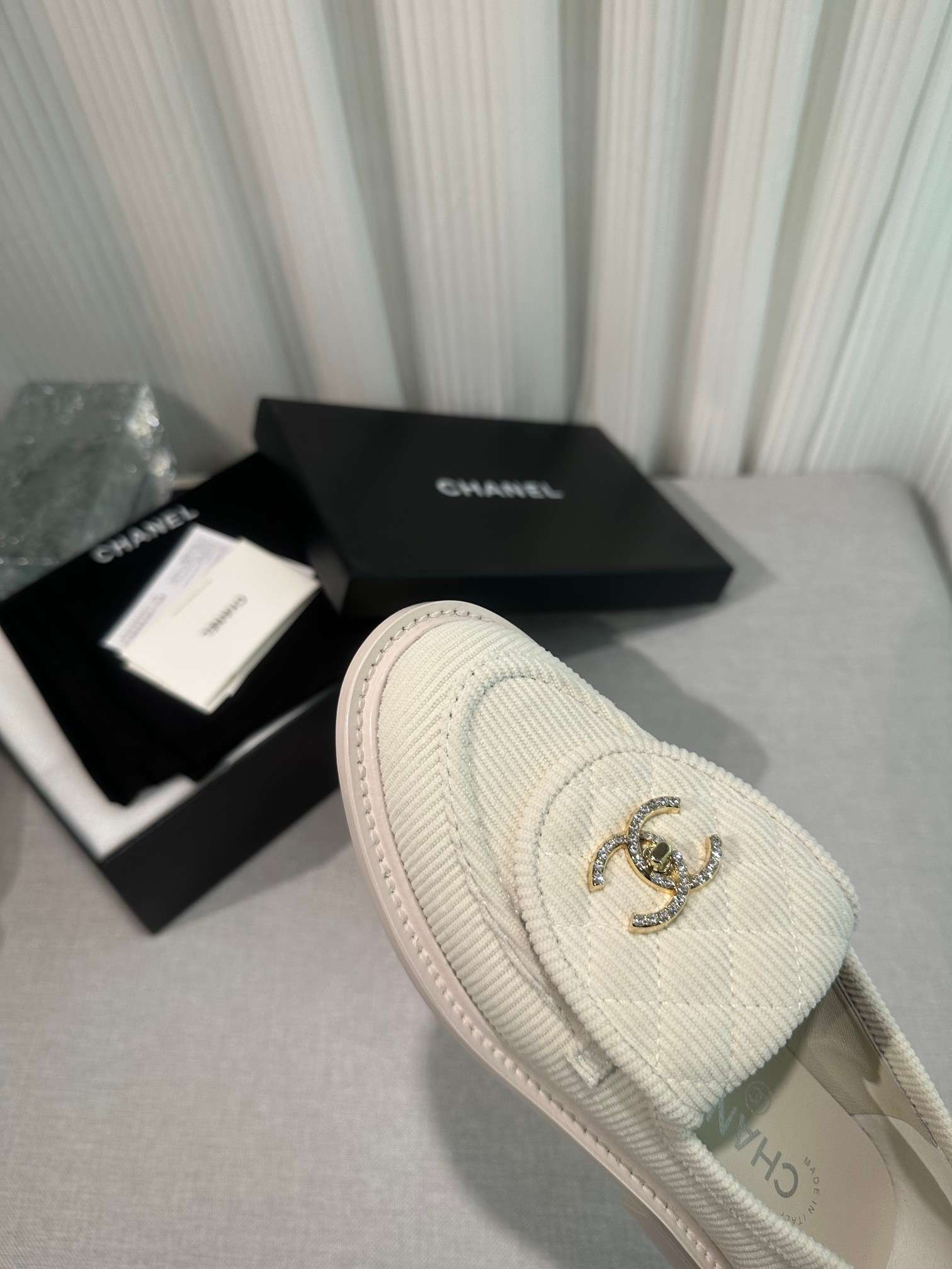 Ch**el Moccasins Cream For Women