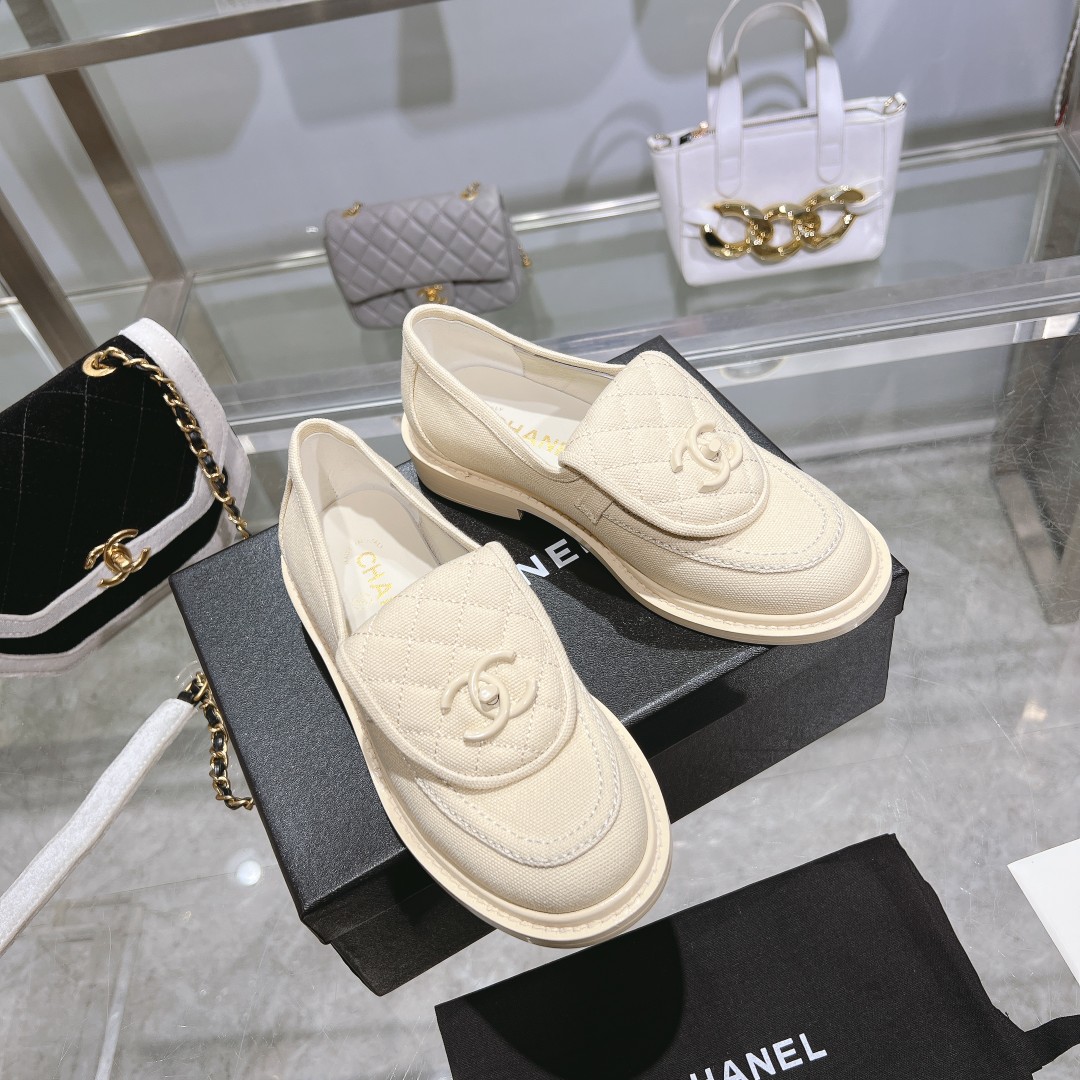 Ch**el Moccasins White For Women
