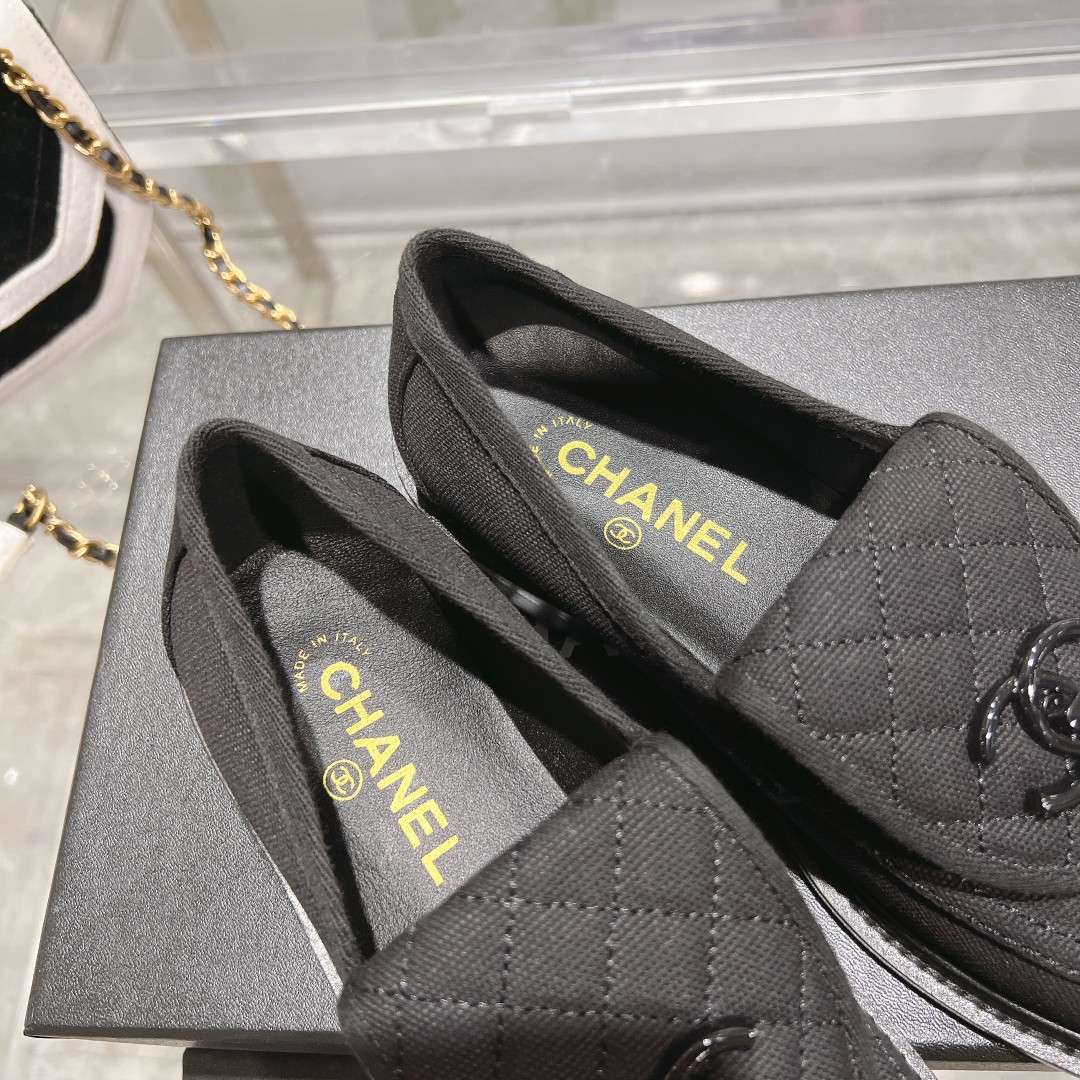 Ch**el Moccasins Black For Women
