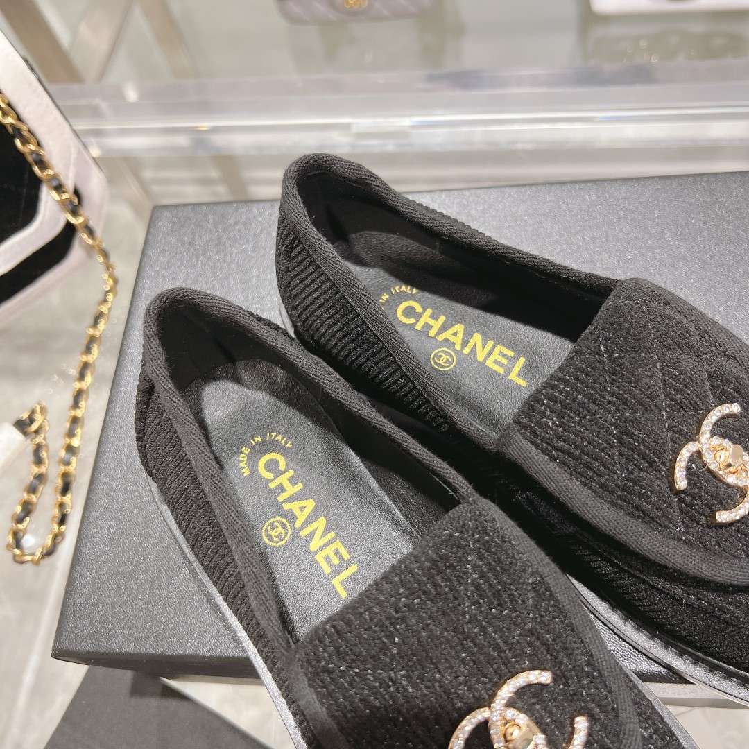 Ch**el Moccasins Black For Women