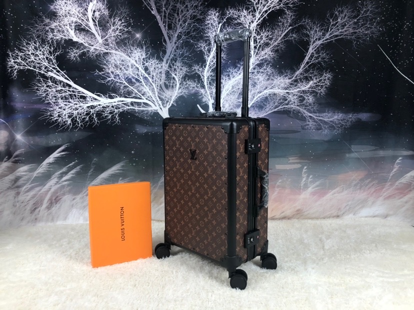 L0vis Vvtt0n Rolling Trunk Brown 55cm/21.6in