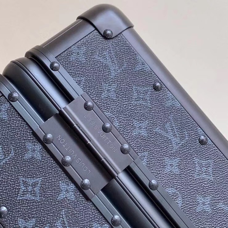 L0vis Vvtt0n Rolling Trunk Monogram Black 55cm/21.6in