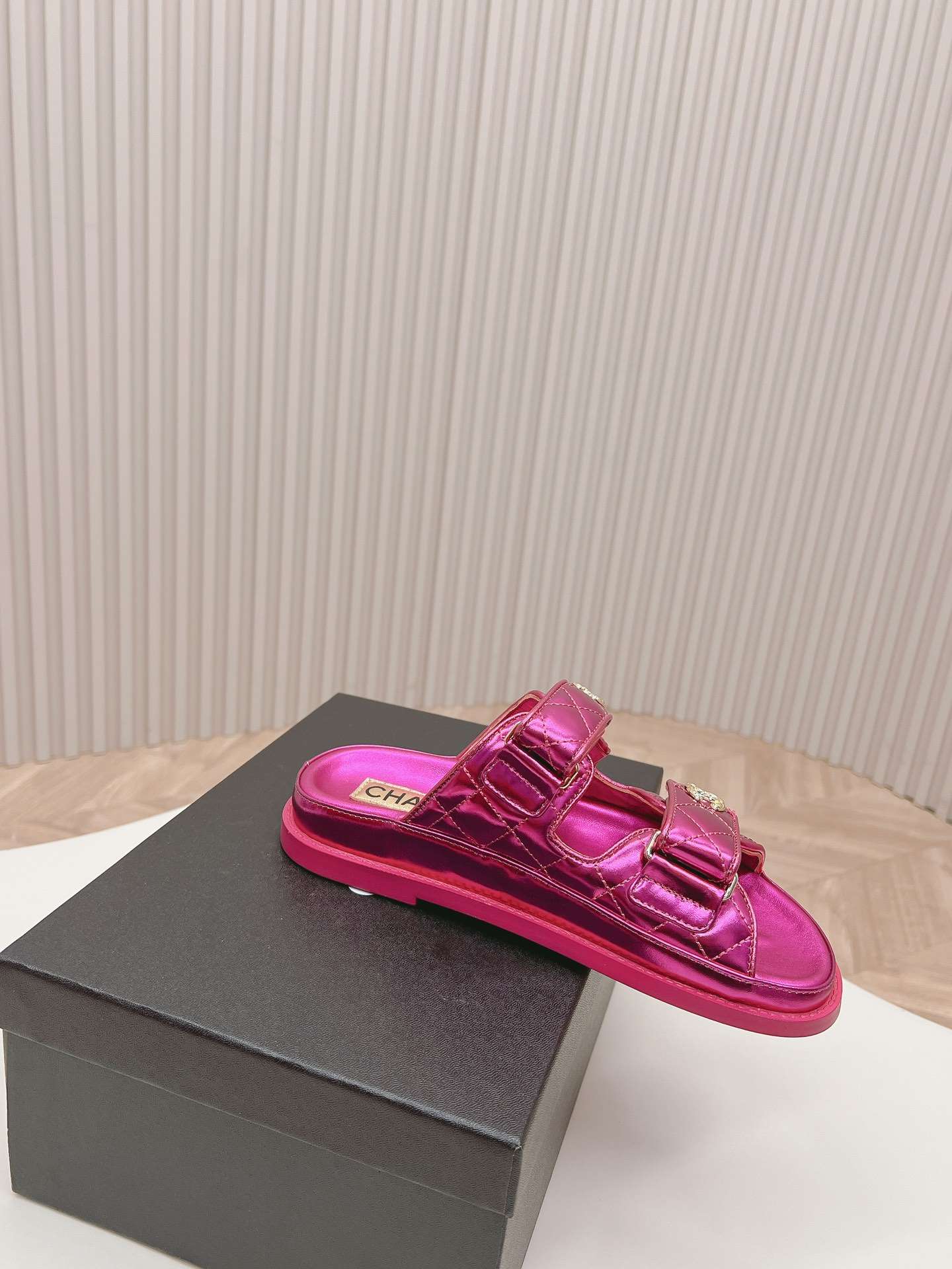 Ch**el Sandals With Ch**el Logo Pink For Women