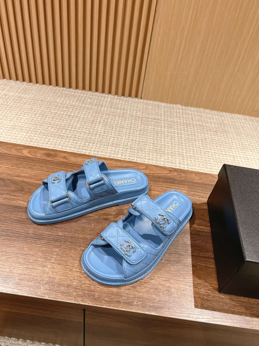 Ch**el Sandals With Ch**el Logo Blue For Women
