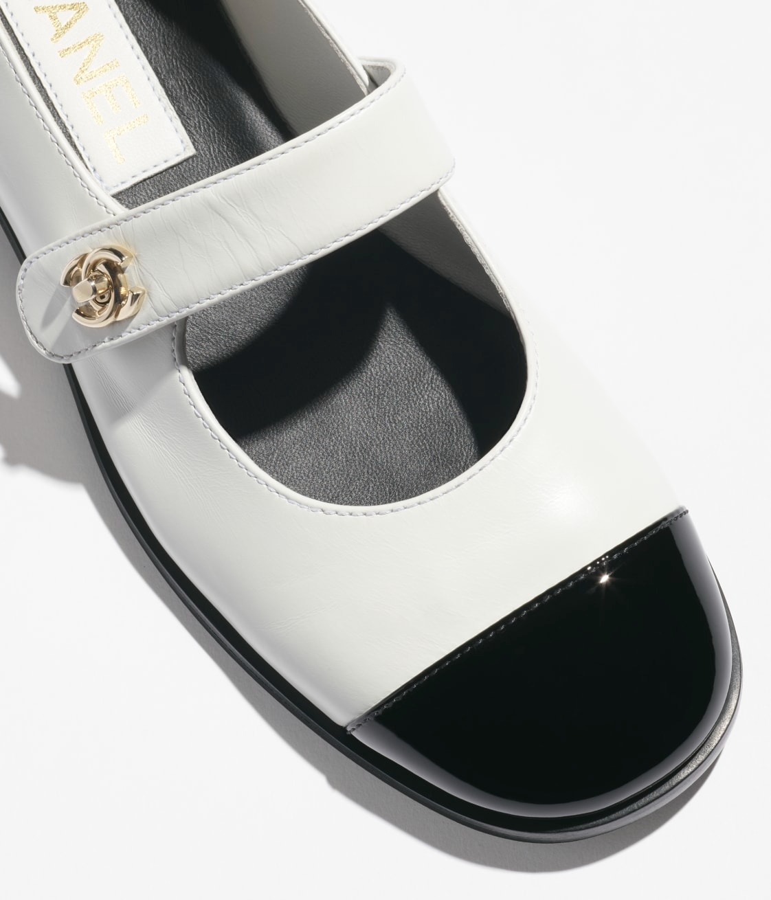 Ch**el Mary Janes White And Black For Women – G45280 B15786 NT981