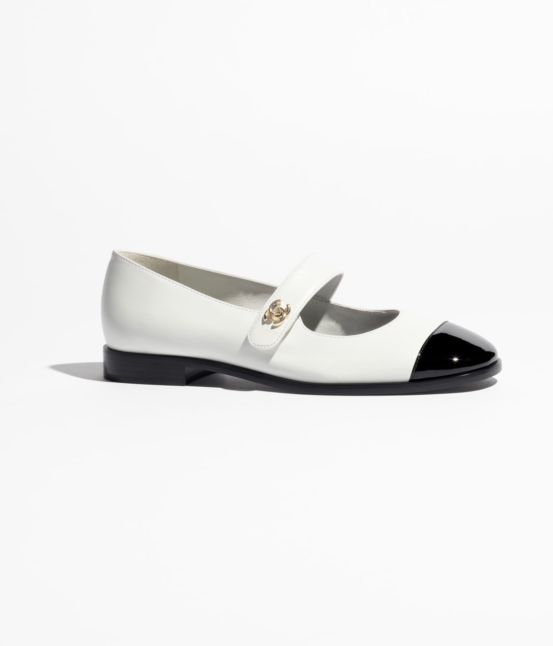 Ch**el Mary Janes White And Black For Women – G45280 B15786 NT981