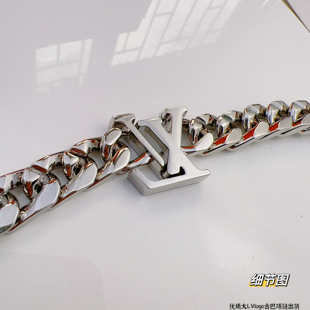 L0vis Vvtt0n Chain Necklace Silver For Women